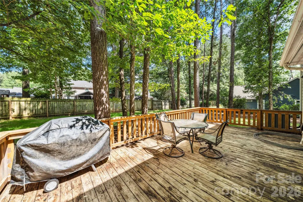 2708 Kirkholm Drive Matthews, NC 28105
