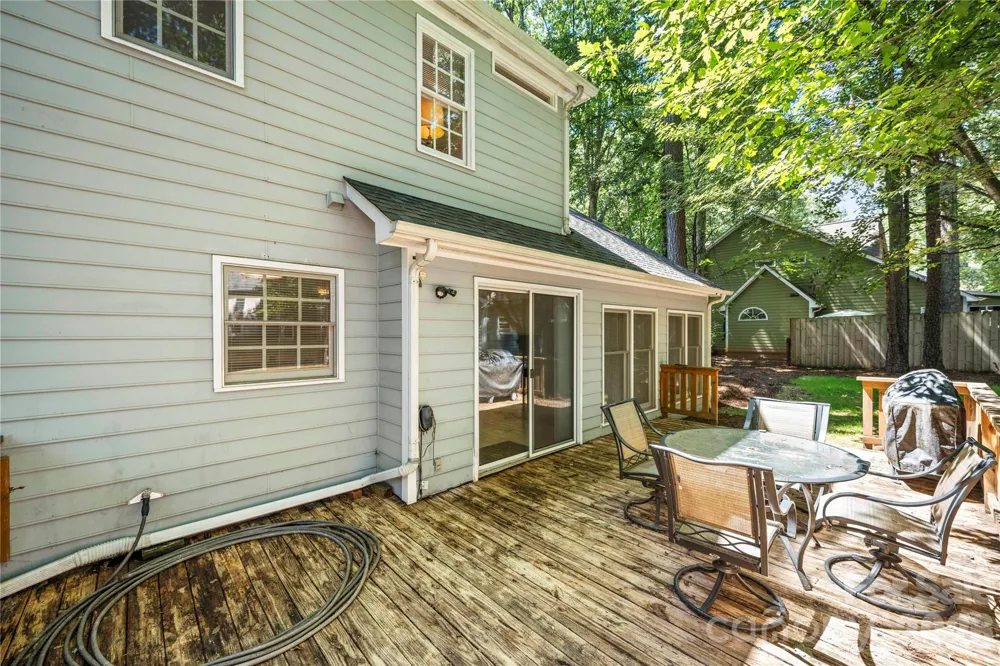 2708 Kirkholm Drive Matthews, NC 28105