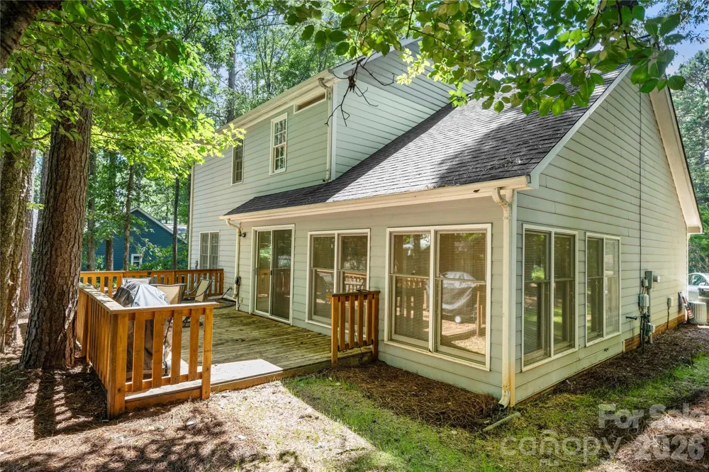 2708 Kirkholm Drive Matthews, NC 28105