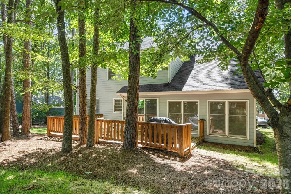 2708 Kirkholm Drive Matthews, NC 28105