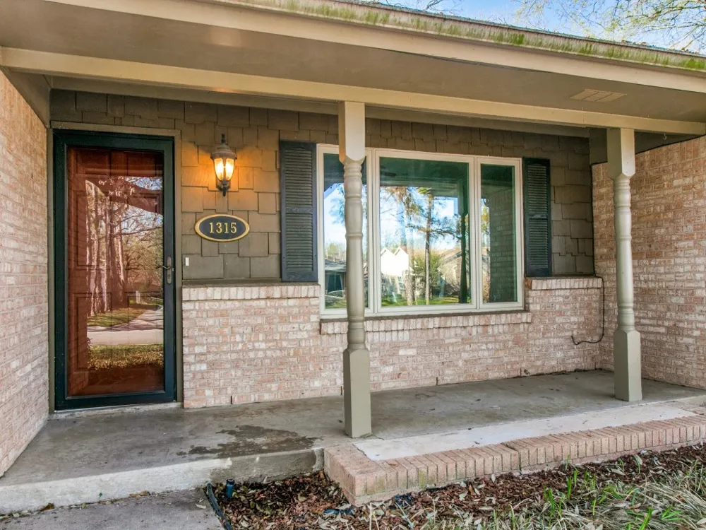 1315 Greenbriar Street Denton, TX 76201
