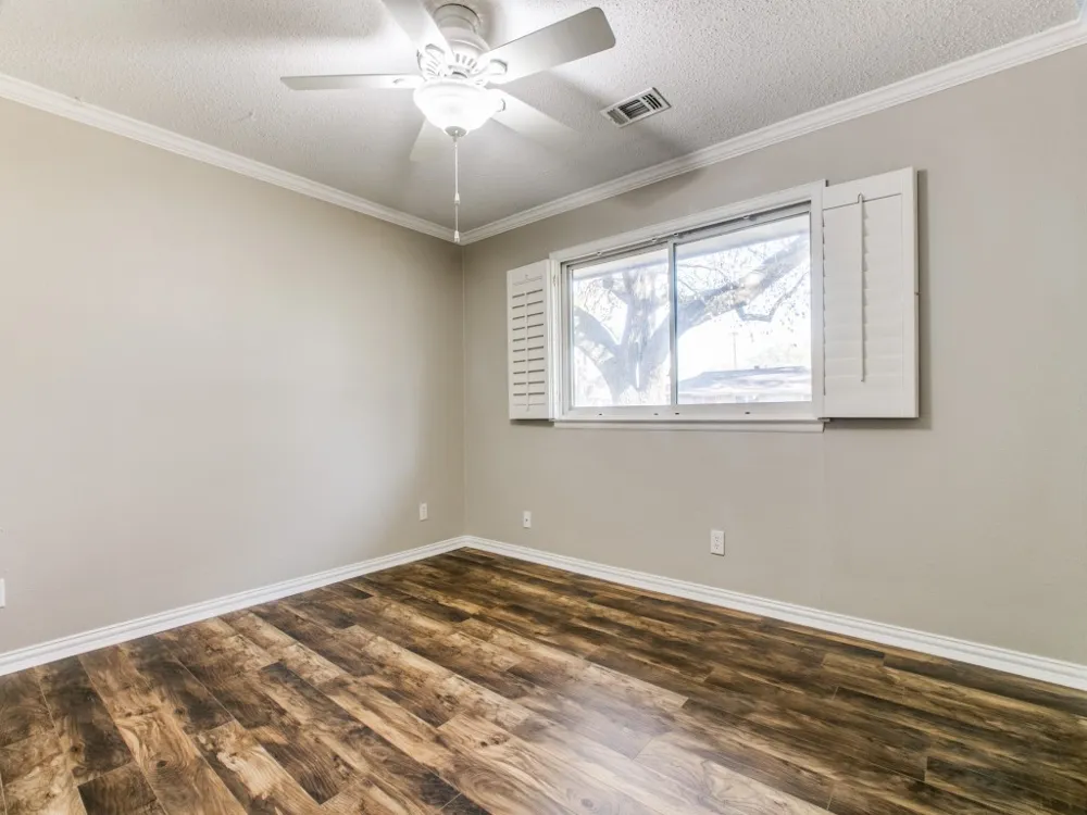 1315 Greenbriar Street Denton, TX 76201