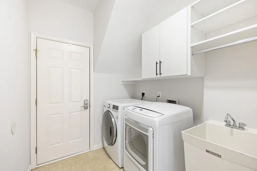 22561 HOWARDSVILLE WOODS COURT Ashburn, VA 20148