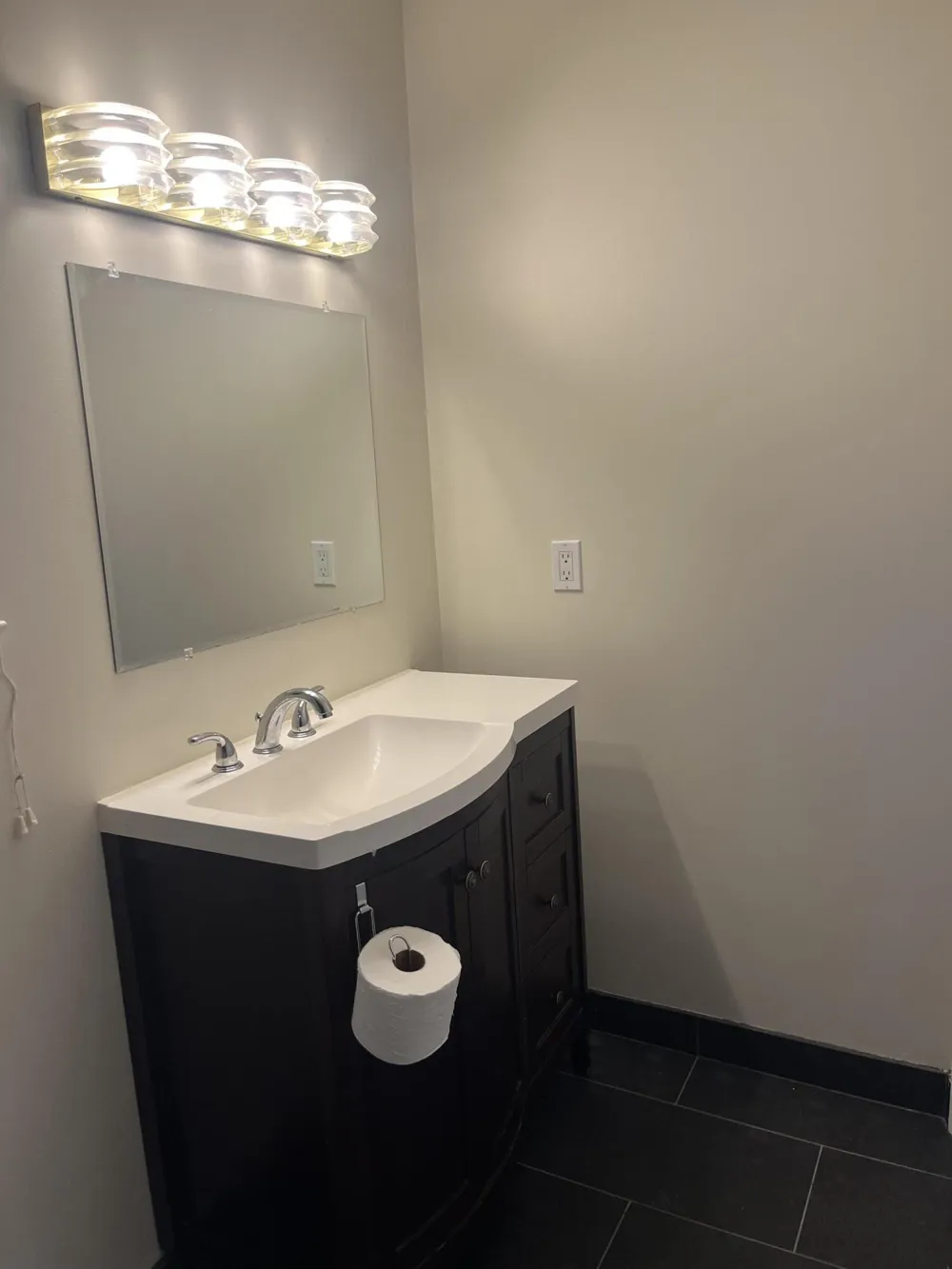 22741 Middlebelt Road Farmington Hills, MI 48336