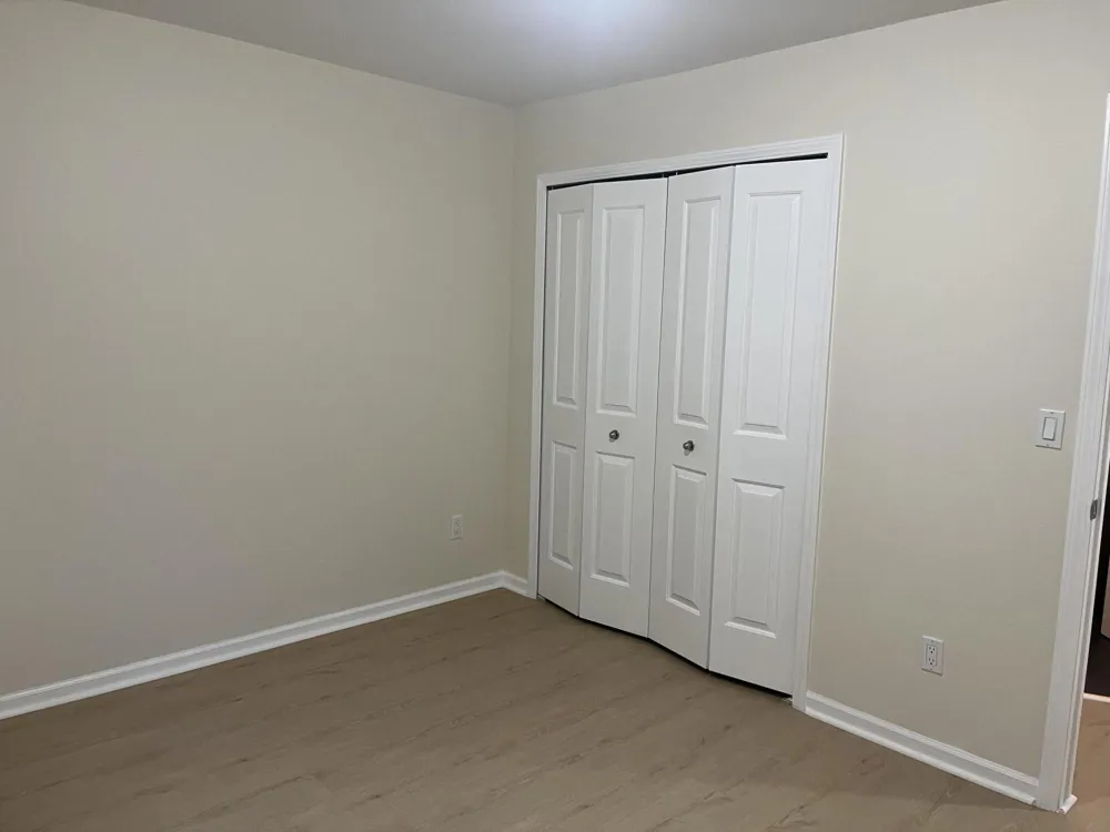 22741 Middlebelt Road Farmington Hills, MI 48336