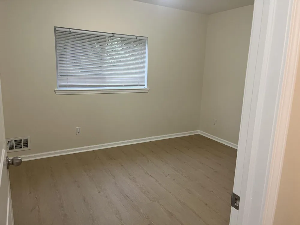 22741 Middlebelt Road Farmington Hills, MI 48336