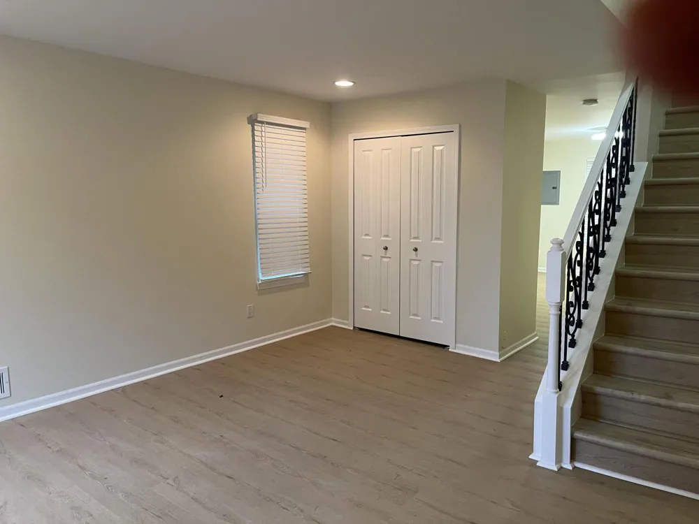 22741 Middlebelt Road Farmington Hills, MI 48336