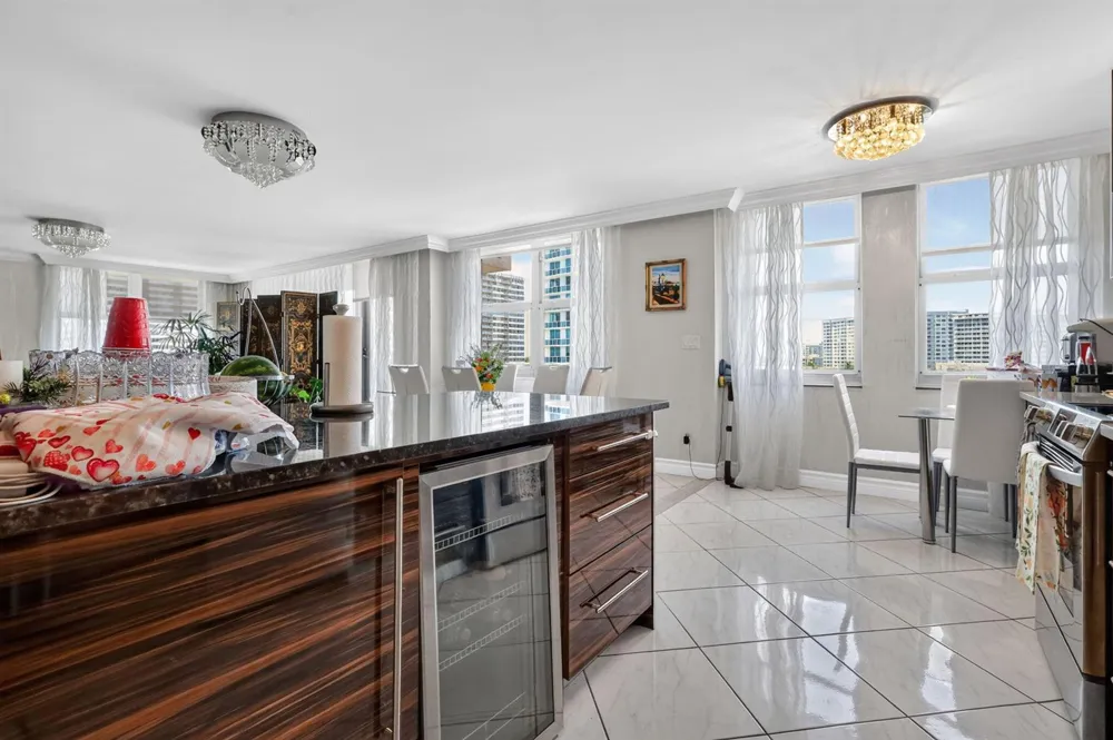 1920 S Ocean Drive #6A Hallandale Beach, FL 33009