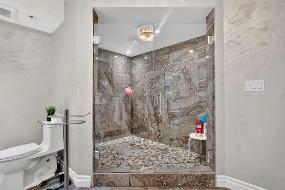 1920 S Ocean Drive #6A Hallandale Beach, FL 33009