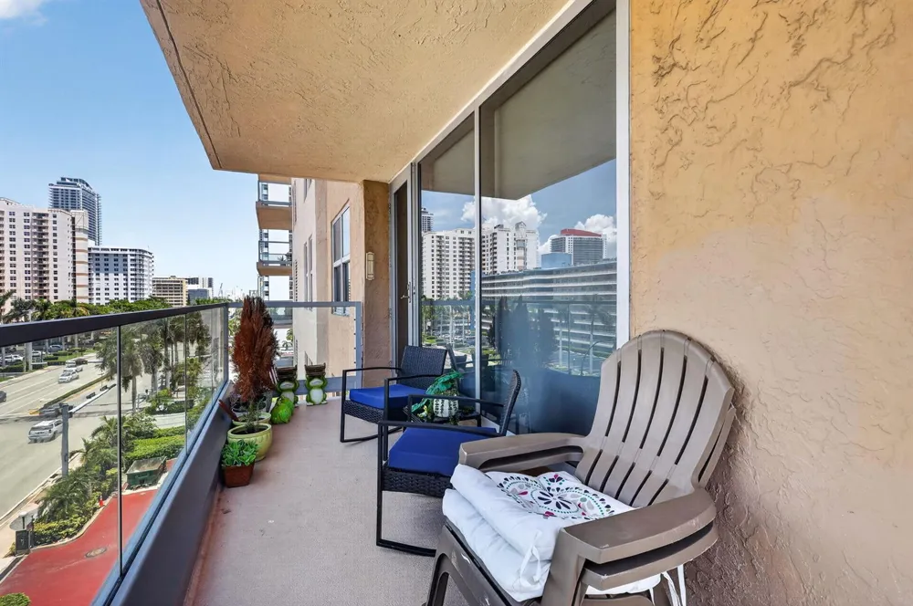 1920 S Ocean Drive #6A Hallandale Beach, FL 33009