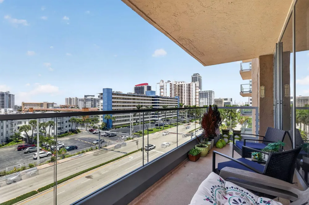 1920 S Ocean Drive #6A Hallandale Beach, FL 33009