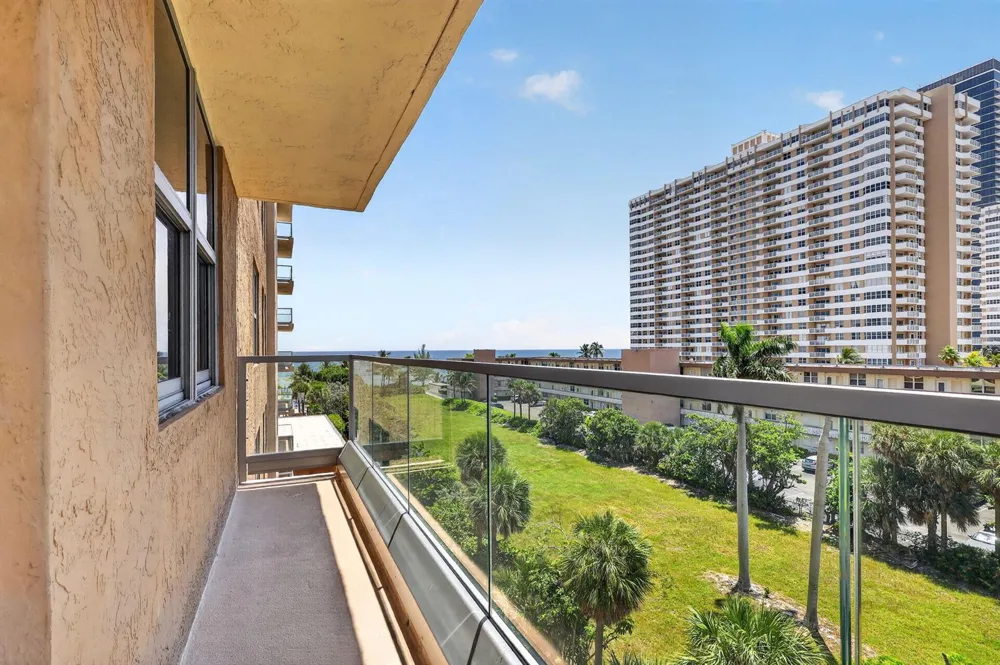 1920 S Ocean Drive #6A Hallandale Beach, FL 33009
