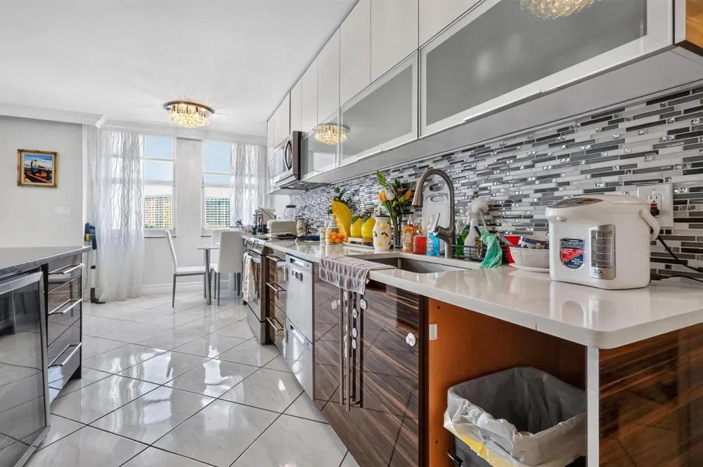 1920 S Ocean Drive #6A Hallandale Beach, FL 33009