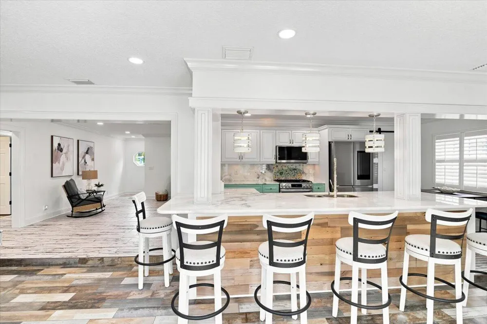 1736 NW 39th Street Oakland Park, FL 33309