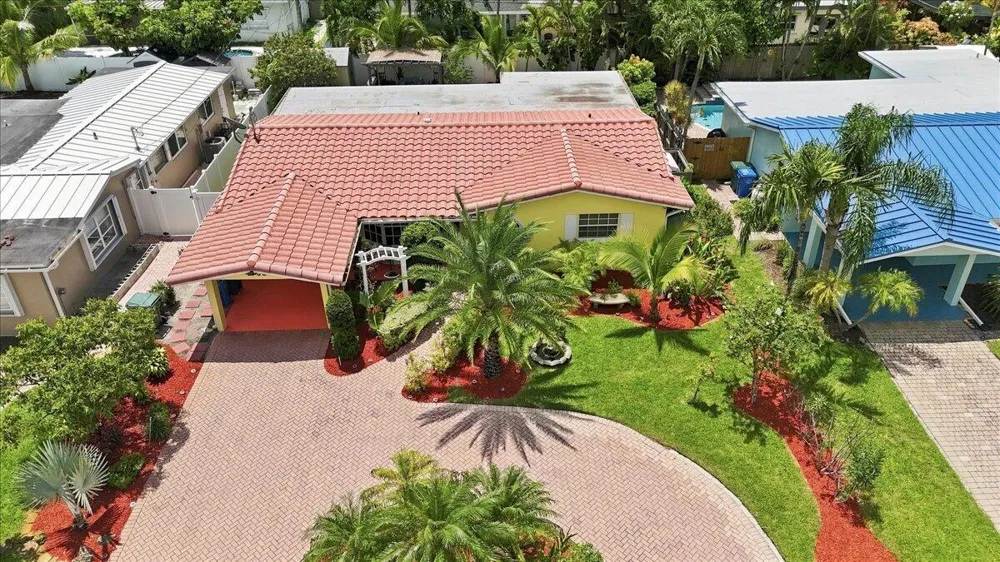 1736 NW 39th Street Oakland Park, FL 33309