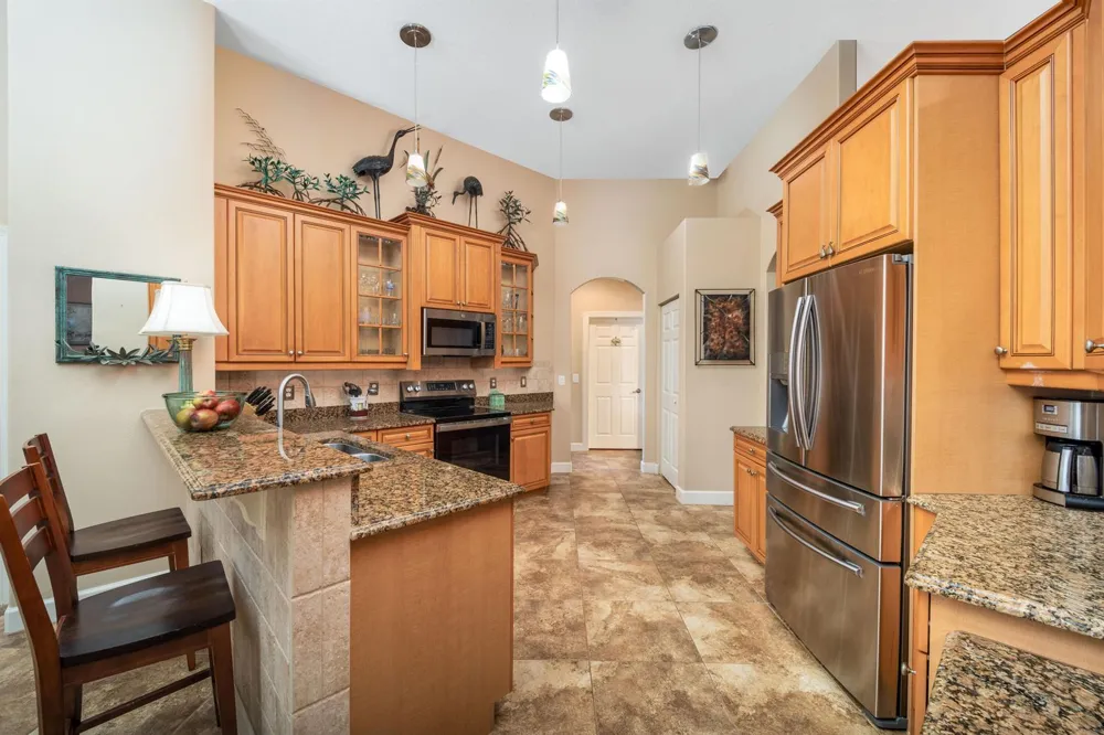 4220 ABINGTON WOODS CIRCLE Vero Beach, FL 32967