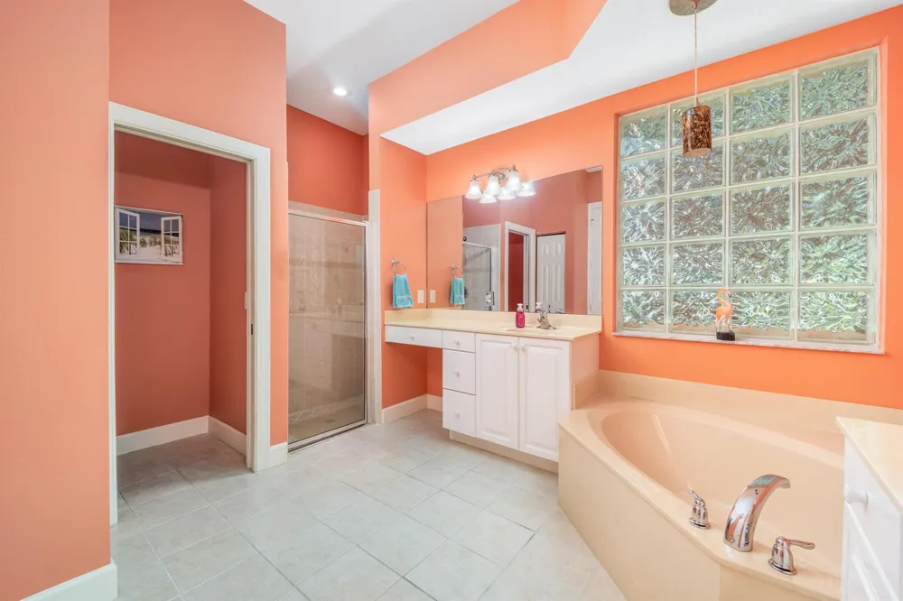4220 ABINGTON WOODS CIRCLE Vero Beach, FL 32967