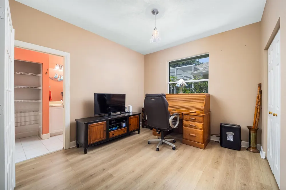 4220 ABINGTON WOODS CIRCLE Vero Beach, FL 32967