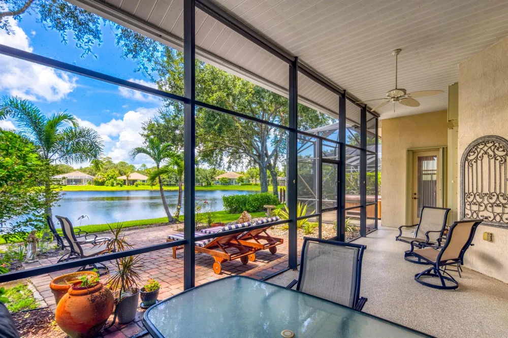 4220 ABINGTON WOODS CIRCLE Vero Beach, FL 32967