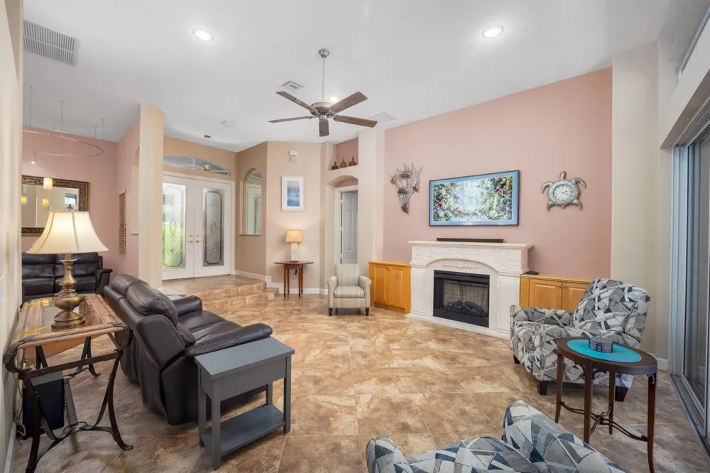 4220 ABINGTON WOODS CIRCLE Vero Beach, FL 32967