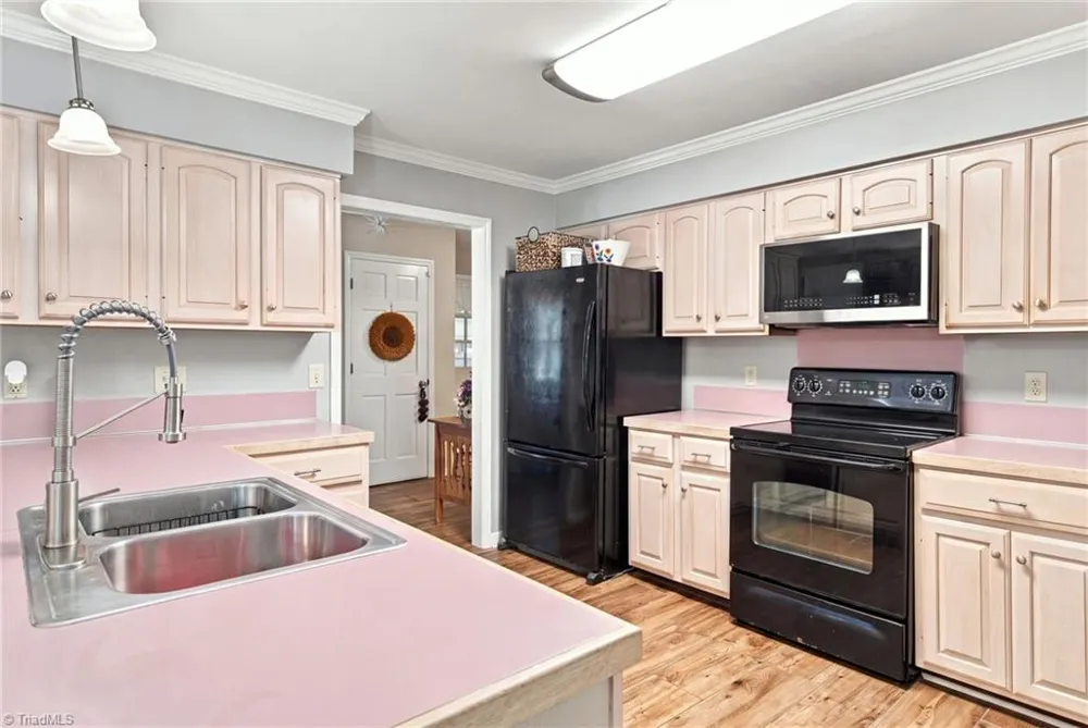 4620 US Highway 601 Yadkinville, NC 27055