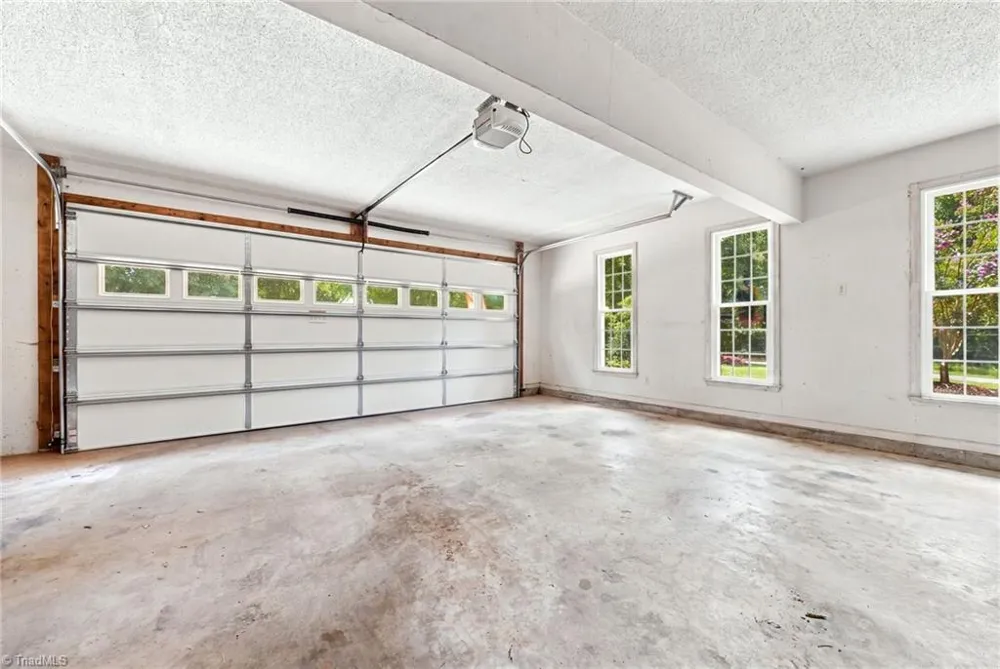 4620 US Highway 601 Yadkinville, NC 27055