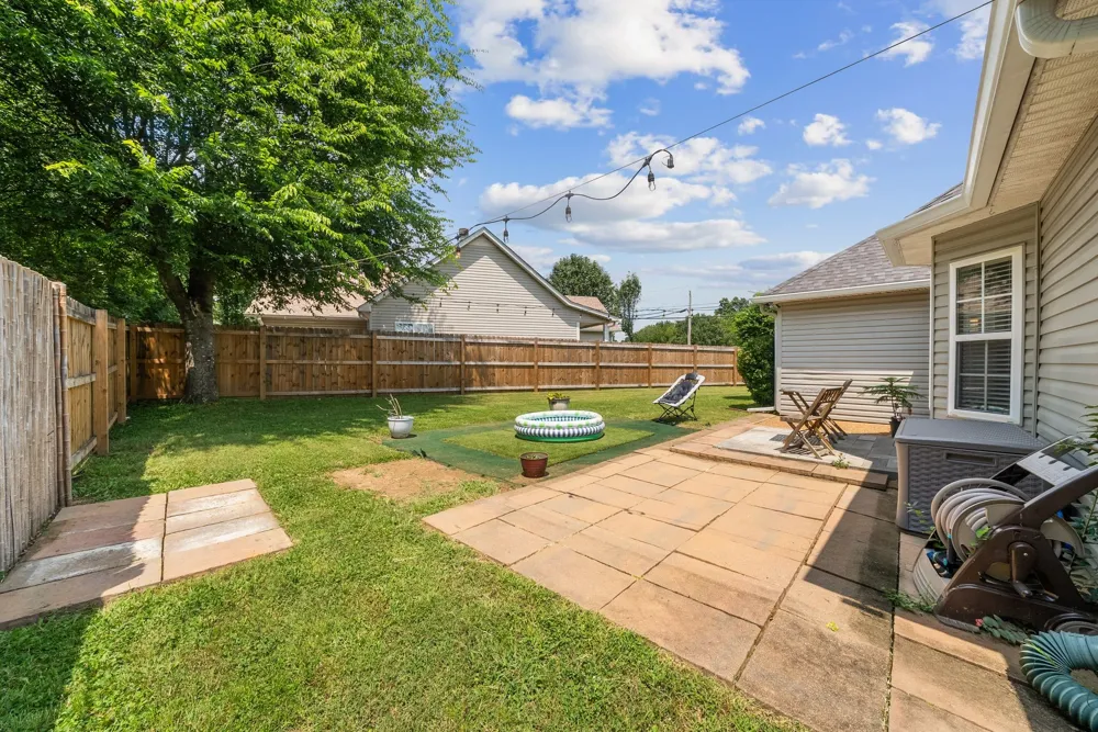 1920 Port James Cir Antioch, TN 37013