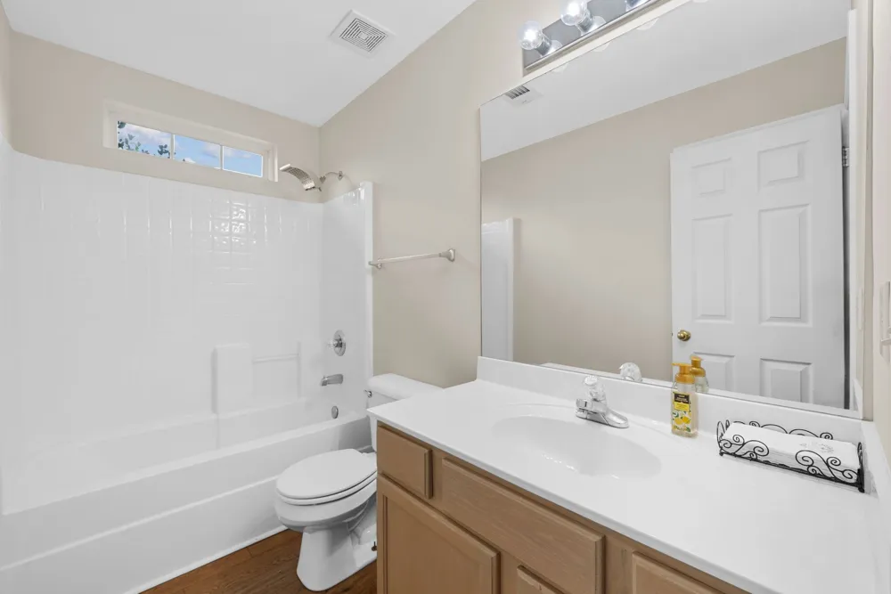 1920 Port James Cir Antioch, TN 37013