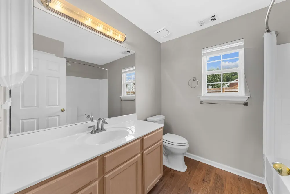 1920 Port James Cir Antioch, TN 37013