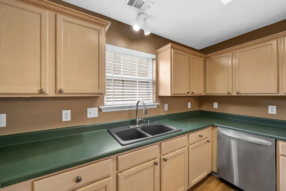 1920 Port James Cir Antioch, TN 37013