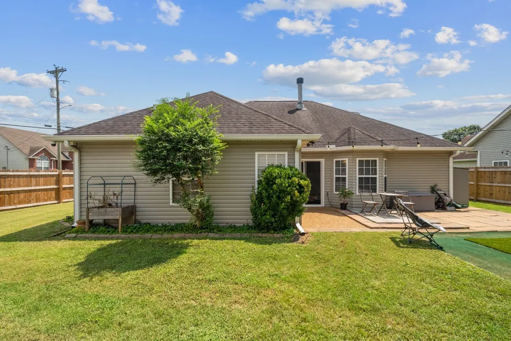 1920 Port James Cir Antioch, TN 37013