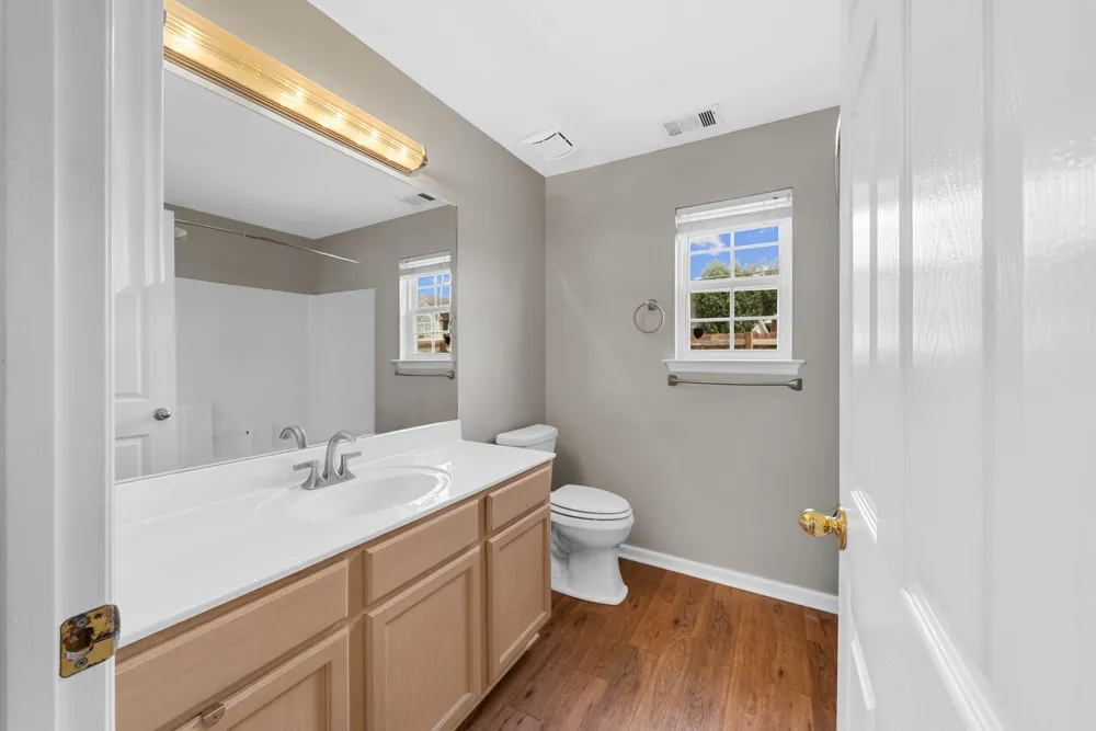 1920 Port James Cir Antioch, TN 37013