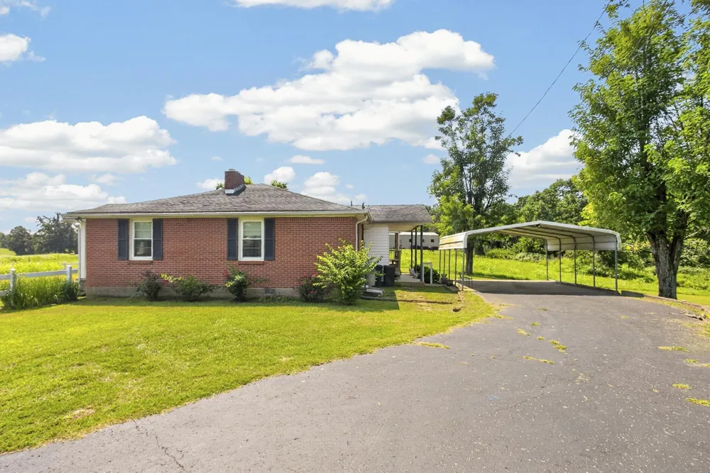 2789 Hwy 109 N Portland, TN 37148