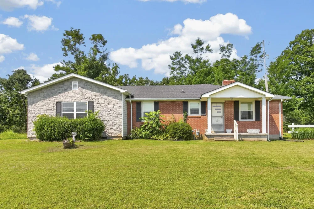 2789 Hwy 109 N Portland, TN 37148