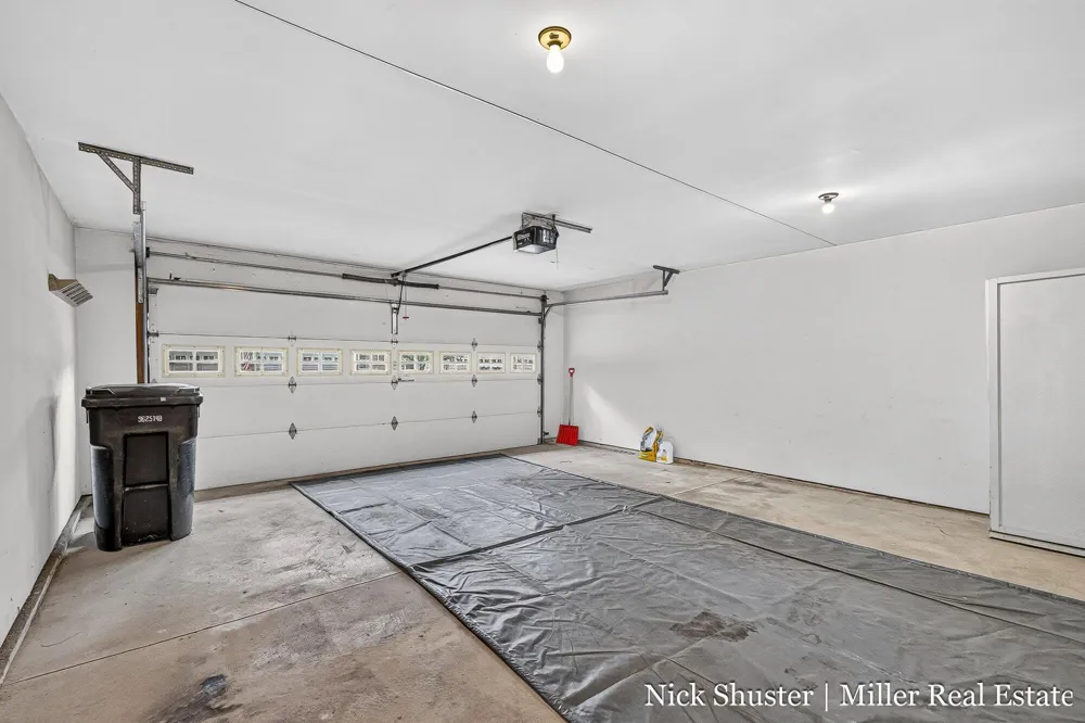 712 Riverwalk Street #11 Hastings City, MI 49058