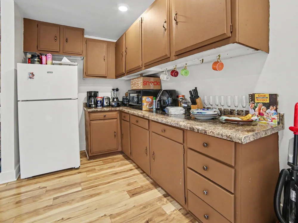 6859 Clover Road Lakewood Club Village, MI 49457