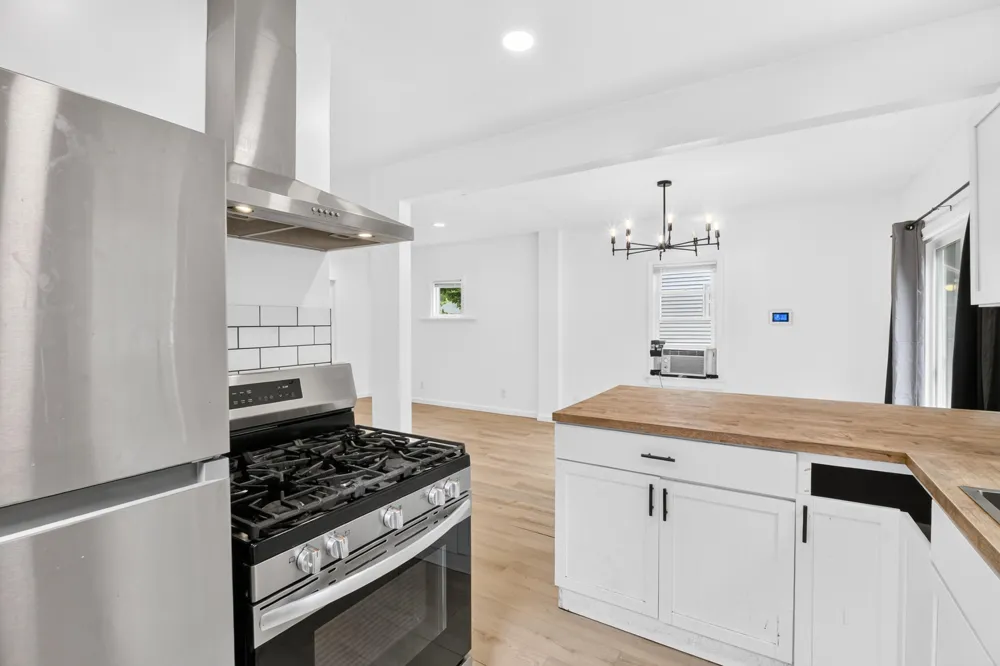 712 Fenimore Avenue Kalamazoo City, MI 49048