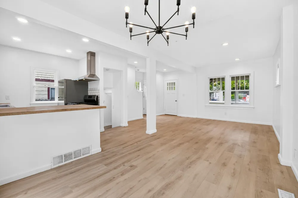712 Fenimore Avenue Kalamazoo City, MI 49048