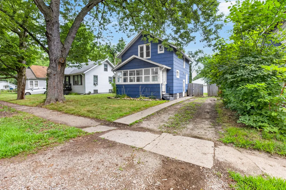 712 Fenimore Avenue Kalamazoo City, MI 49048
