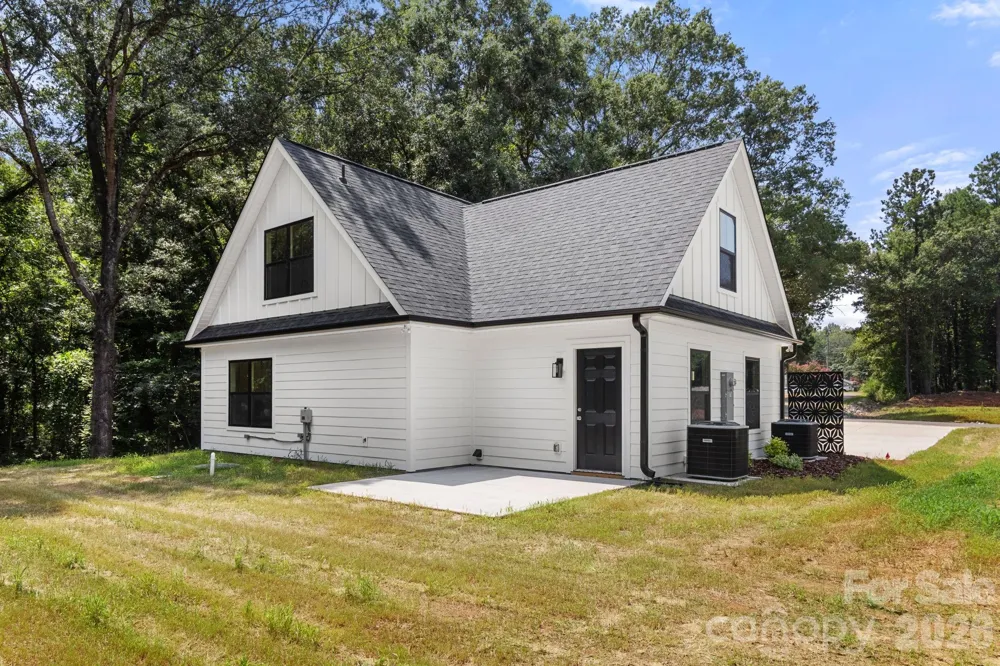 157 McCorkle Street York, SC 29745