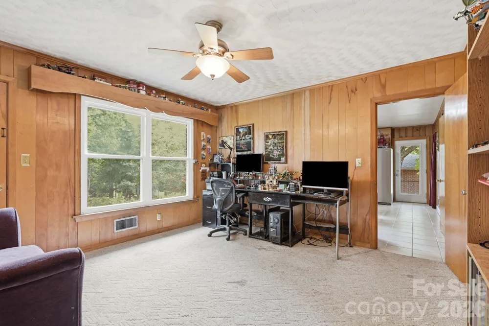 2613 26th Avenue NE Hickory, NC 28601