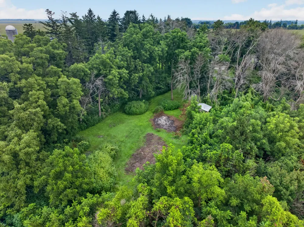 15832 585th Street Claremont, MN 55924