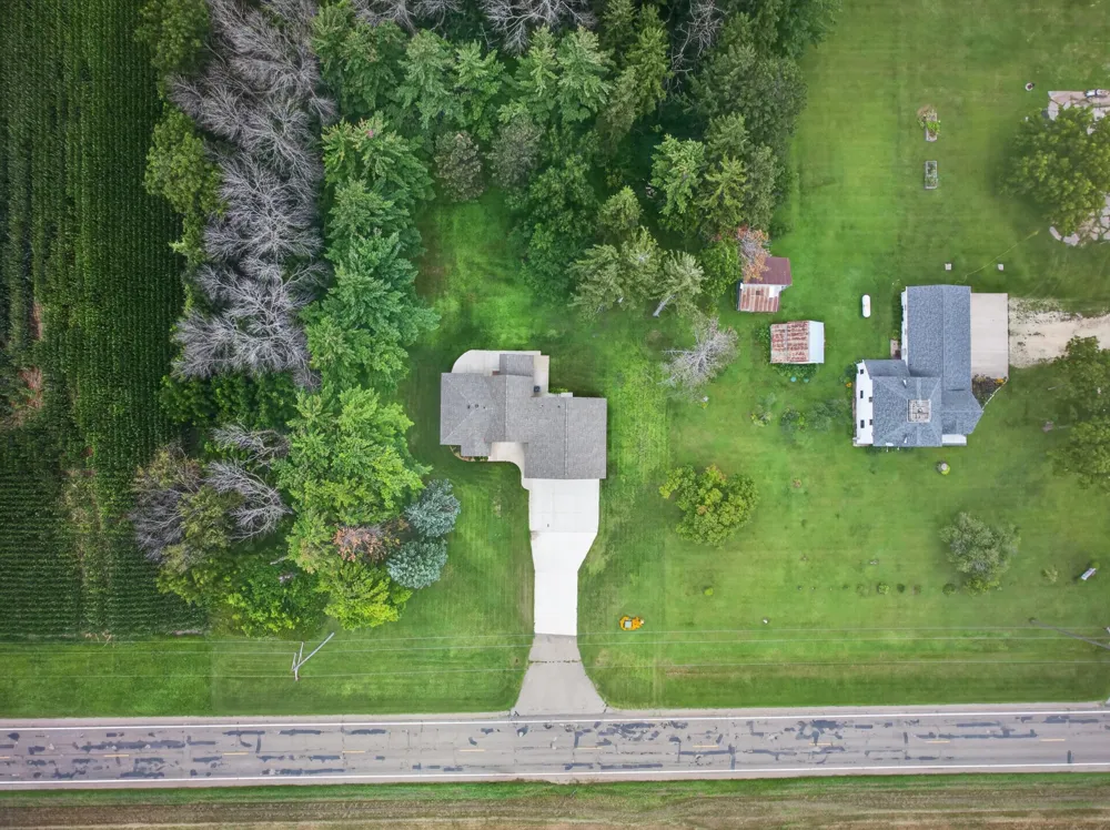 15832 585th Street Claremont, MN 55924