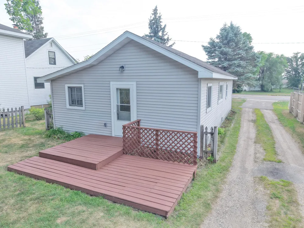 228 Aspen Avenue SE Menahga, MN 56464