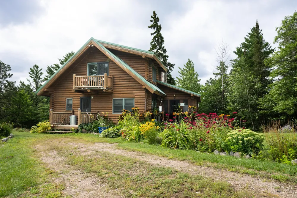 9014 Ban Lake Spur Orr, MN 55771