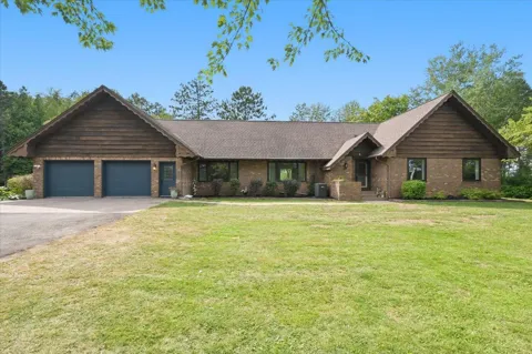 16 Heron Drive