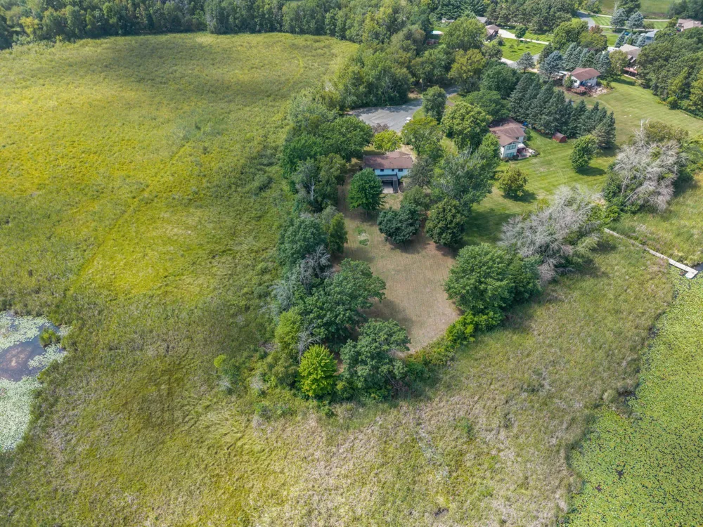 1835 214th Avenue NE East Bethel, MN 55011