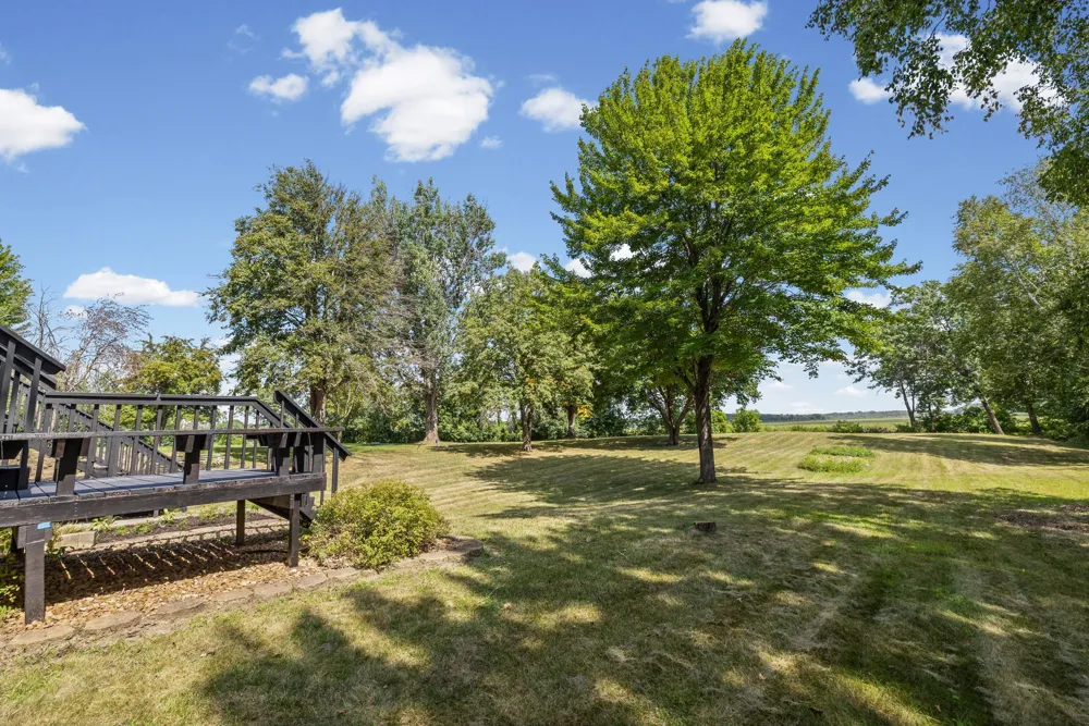 1835 214th Avenue NE East Bethel, MN 55011