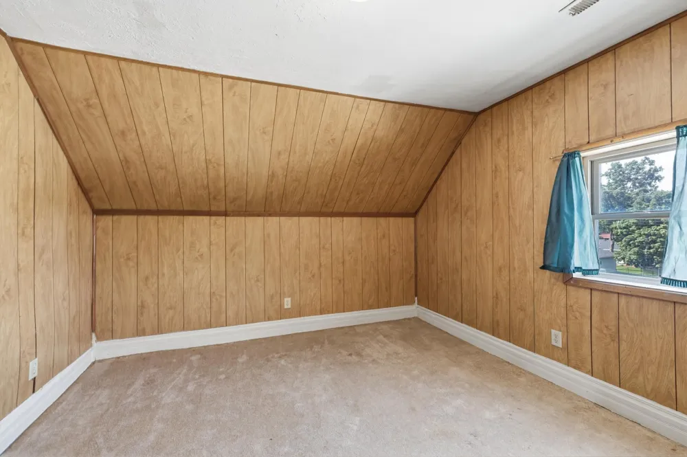 210 W Church Street Belle Plaine, MN 56011