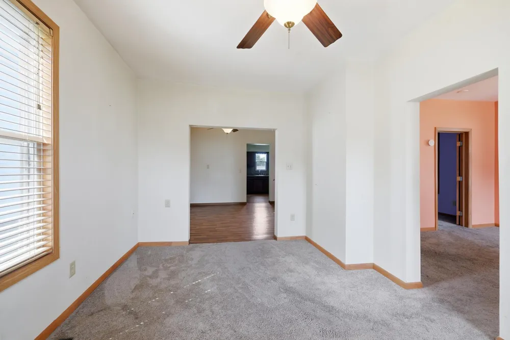 210 W Church Street Belle Plaine, MN 56011
